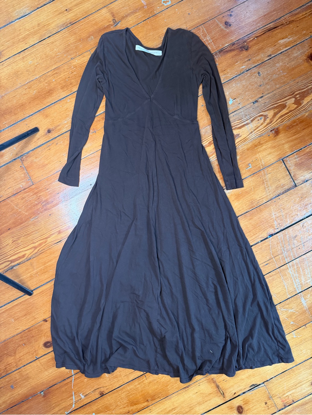 Raquel Allegra Long-Sleeve V-Neck Midi Dress In Brown